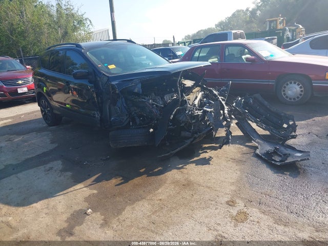 Продажа на аукционе авто 2019 Ford Escape Se, vin: 1FMCU0GD2KUA78958, номер лота: 45977800