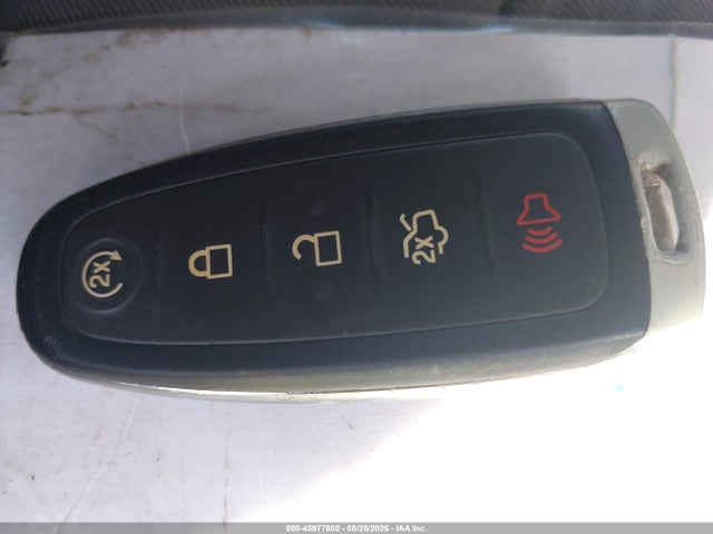45977800 :رقم المزاد ، 1FMCU0GD2KUA78958 vin ، 2019 Ford Escape Se مزاد بيع