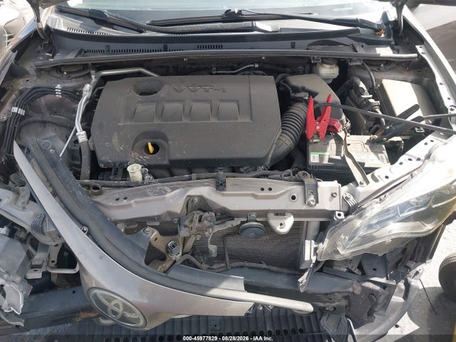 5YFBURHE8JP838219 Toyota COROLLA SE