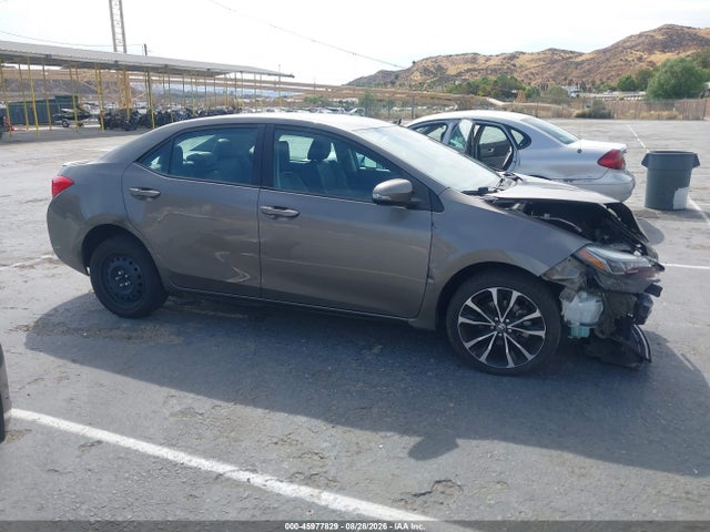 5YFBURHE8JP838219 Toyota COROLLA SE