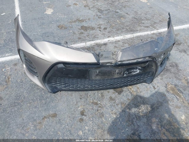 5YFBURHE8JP838219 Toyota COROLLA SE