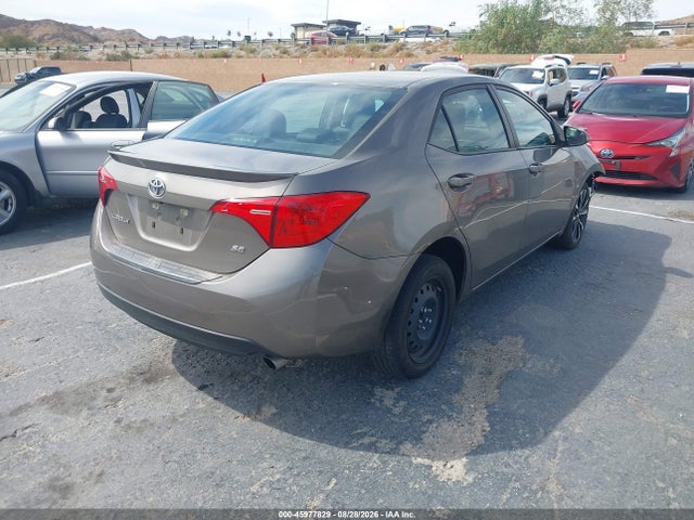 5YFBURHE8JP838219 Toyota COROLLA SE