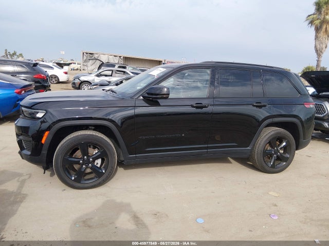 Aukcja sprzedaży 2023 Jeep Grand Cherokee Altitude 4x4, vin: 1C4RJHAG7PC607536, numer aukcji: 45977849