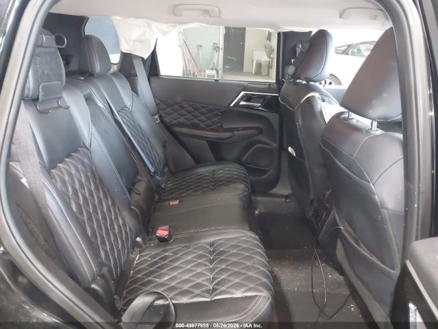 Auction sale of the 2024 Mitsubishi Outlander, vin: JA4J4WA82RZ076046, lot number: 45977855