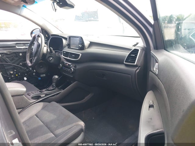 45977862 :رقم المزاد ، KM8J23A40KU883235 vin ، 2019 Hyundai Tucson Se مزاد بيع