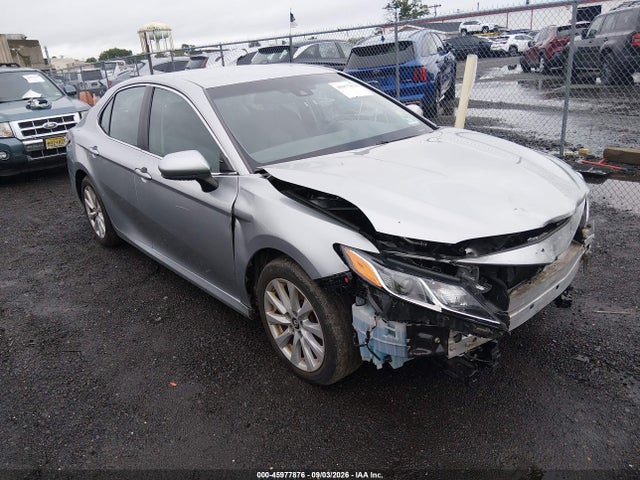 Aukcja sprzedaży 2018 Toyota Camry Le, vin: 4T1B11HK8JU601874, numer aukcji: 45977876