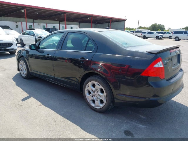 45977890 :رقم المزاد ، 3FAHP0HAXBR154882 vin ، 2011 Ford Fusion Se مزاد بيع
