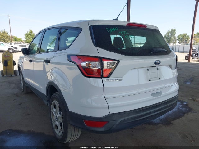 Ford ESCAPE S 2018 1FMCU0F70JUA98250 Image 3