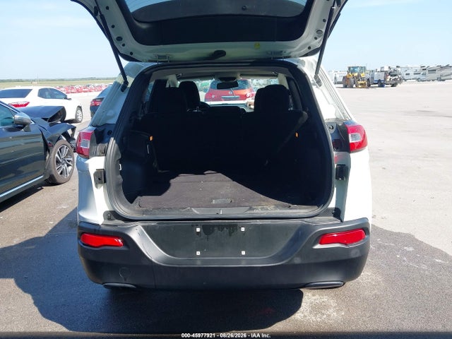 Jeep Cherokee Latitude 2015 1C4PJMCB5FW766957 Image 17