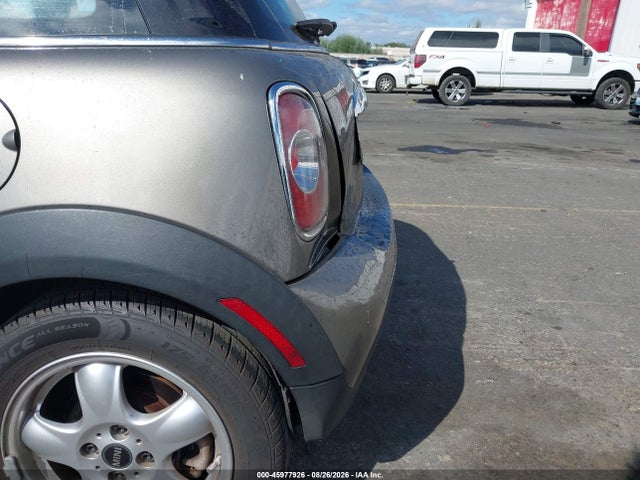 2011 Mini Cooper მანქანა იყიდება აუქციონზე, vin: WMWSU3C57BT098643, აუქციონის ნომერი: 45977926