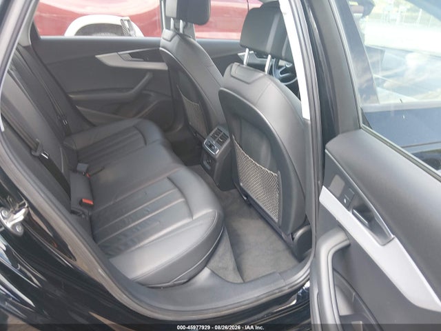 Продажа на аукционе авто 2017 Audi A4 Premium, vin: WAUANAF47HN002474, номер лота: 45977929