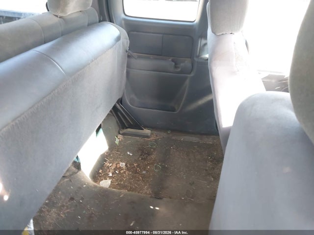 2003 Chevrolet Silverado 1500 Ls მანქანა იყიდება აუქციონზე, vin: 1GCEK19T03E247559, აუქციონის ნომერი: 45977994
