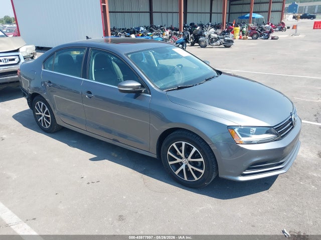 45977997 :رقم المزاد ، 3VWDB7AJ6HM405197 vin ، 2017 Volkswagen Jetta 1.4t Se مزاد بيع