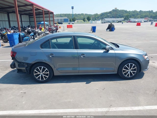 45977997 :رقم المزاد ، 3VWDB7AJ6HM405197 vin ، 2017 Volkswagen Jetta 1.4t Se مزاد بيع