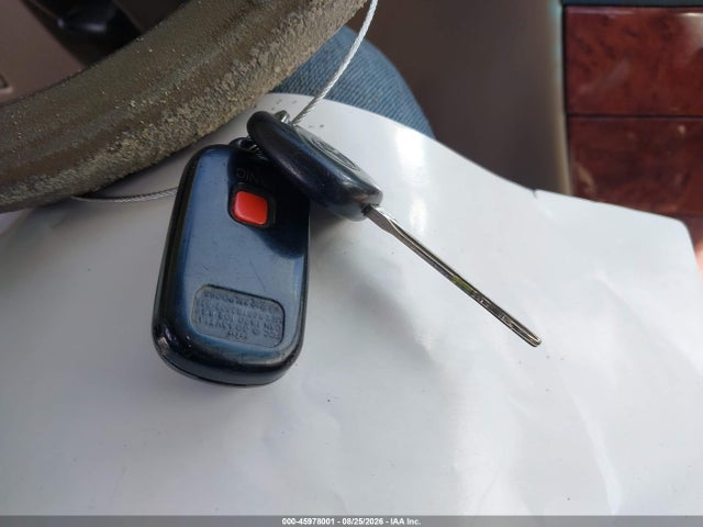 Продажа на аукционе авто 2005 Toyota Corolla Le, vin: 1NXBR32E95Z451884, номер лота: 45978001