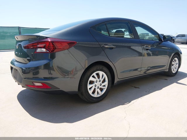 Продажа на аукционе авто 2020 Hyundai Elantra Se, vin: 5NPD74LF2LH613281, номер лота: 45978019