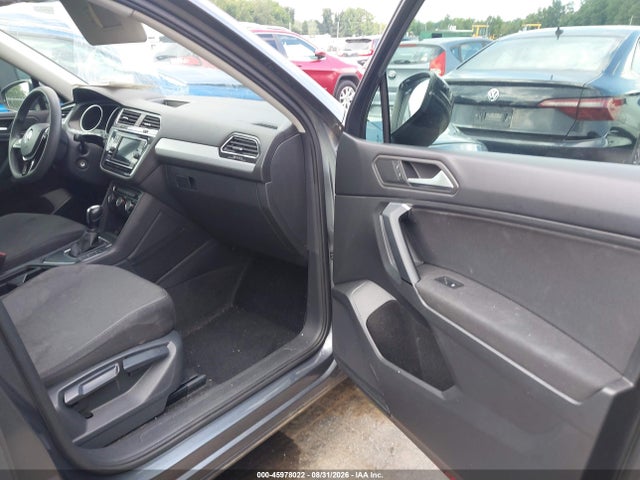 Продажа на аукционе авто 2019 Volkswagen Tiguan 2.0t S, vin: 3VV1B7AX0KM108316, номер лота: 45978022