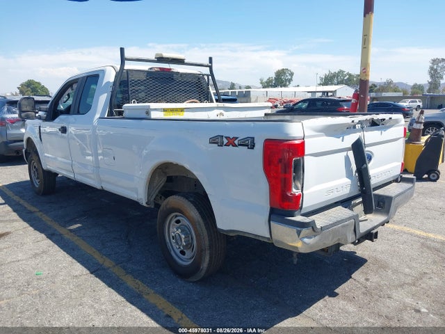 Ford F-250 Xl 2017 1FT7X2B69HEF48701 Image 3
