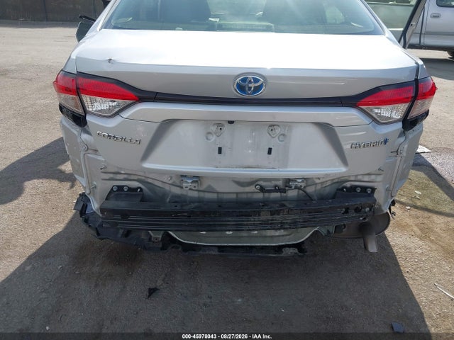 45978043 :رقم المزاد ، JTDEAMDE1NJ040976 vin ، 2022 Toyota Corolla Hybrid Le مزاد بيع