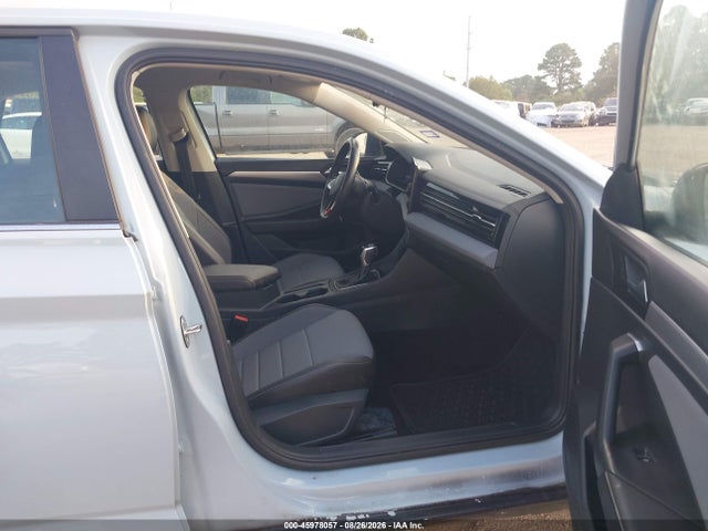 Продаж на аукціоні авто 2025 Volkswagen Jetta 1.5t Se, vin: 3VW7X7BU0SM079198, номер лоту: 45978057