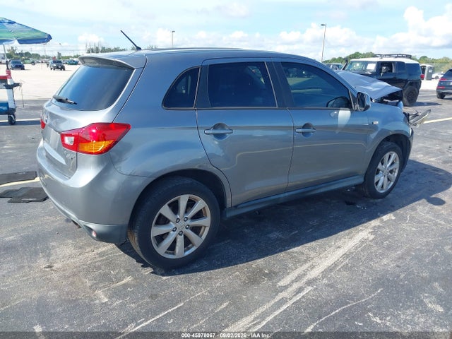 45978067 :رقم المزاد ، 4A4AP3AU5FE049833 vin ، 2015 Mitsubishi Outlander Sport Es مزاد بيع
