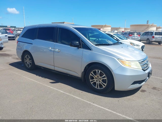 45978150 :رقم المزاد ، 5FNRL5H61DB033598 vin ، 2013 Honda Odyssey Ex-l مزاد بيع