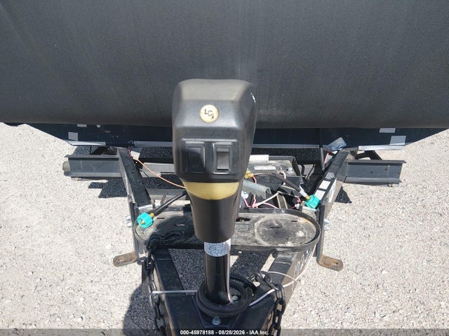 2015 Forest River Palomino Solaire Travel Trailer მანქანა იყიდება აუქციონზე, vin: 4X4TPAH23FN019233, აუქციონის ნომერი: 45978188