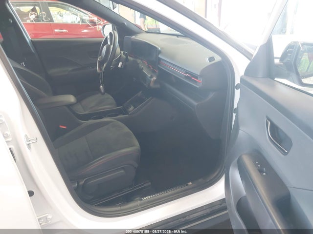 2025 Hyundai Kona N Line მანქანა იყიდება აუქციონზე, vin: KM8HACA35SU320318, აუქციონის ნომერი: 45978189
