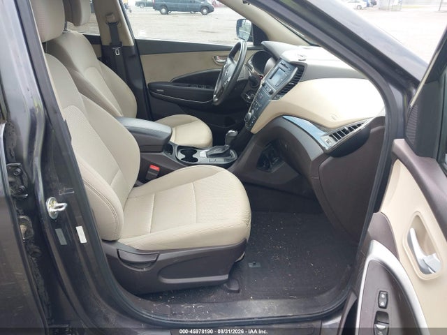 Продаж на аукціоні авто 2017 Hyundai Santa Fe Sport 2.4l, vin: 5XYZT3LB8HG453964, номер лоту: 45978190