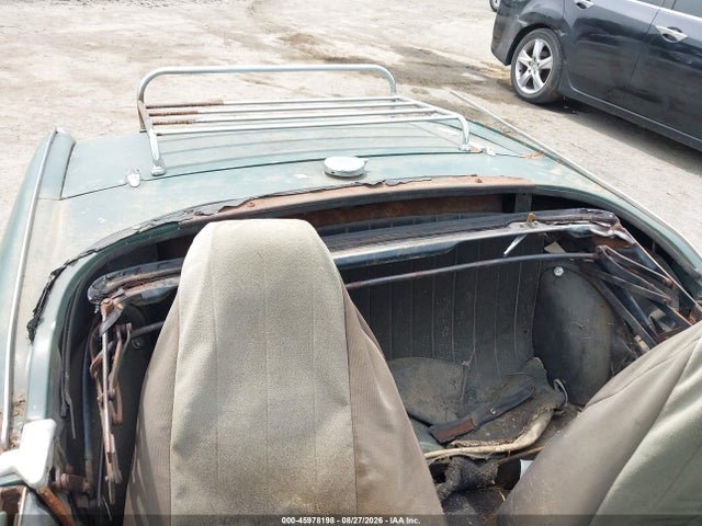 45978198 :رقم المزاد ، FDU42597L vin ، 1969 Triumph Spitfire مزاد بيع