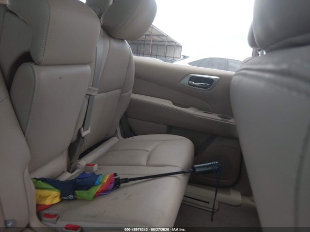Продажа на аукционе авто 2015 Nissan Pathfinder Platinum, vin: 5N1AR2MN9FC634776, номер лота: 45978242