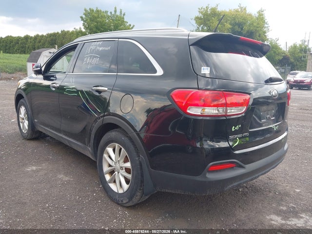 45978244 :رقم المزاد ، 5XYPGDA31HG272203 vin ، 2017 Kia Sorento 2.4l Lx مزاد بيع