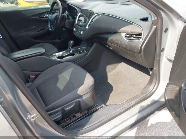 Aukcja sprzedaży 2018 Chevrolet Malibu Lt, vin: 1G1ZD5ST2JF225477, numer aukcji: 45978252