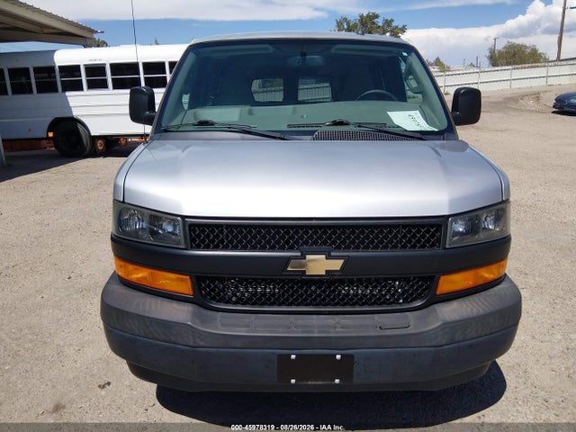 45978319 :رقم المزاد ، 1GAWGEFG9J1272770 vin ، 2018 Chevrolet Express 2500 Ls مزاد بيع
