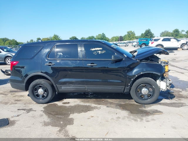 2016 Ford Utility Police Interceptor მანქანა იყიდება აუქციონზე, vin: 1FM5K8AR2GGA01465, აუქციონის ნომერი: 45978324