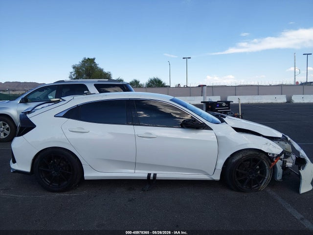 45978365 :رقم المزاد ، SHHFK7H24HU202712 vin ، 2017 Honda Civic Lx مزاد بيع