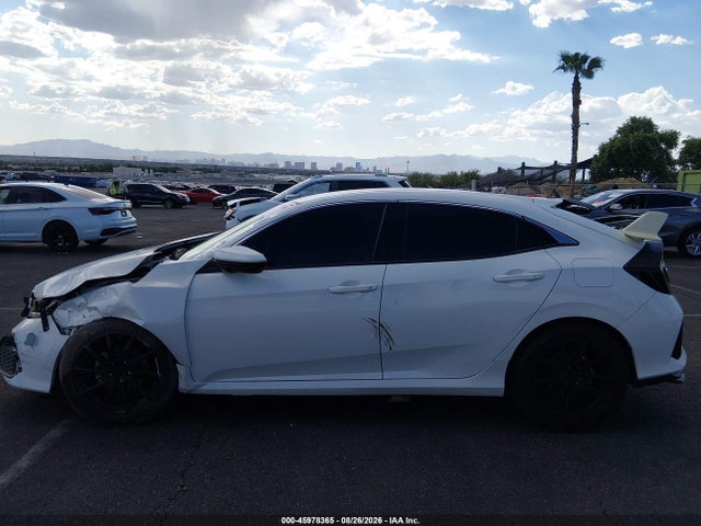 45978365 :رقم المزاد ، SHHFK7H24HU202712 vin ، 2017 Honda Civic Lx مزاد بيع