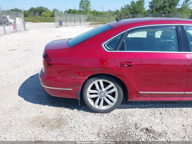 Продаж на аукціоні авто 2017 Volkswagen Passat 1.8t Se, vin: 1VWGT7A33HC002730, номер лоту: 45978411