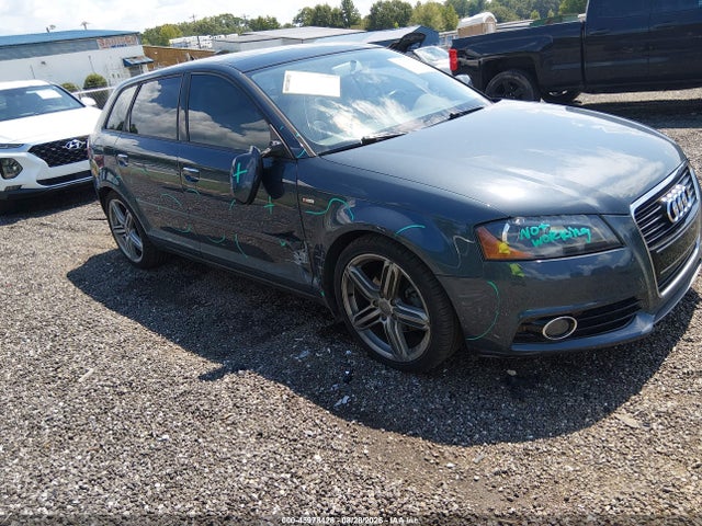 Aukcja sprzedaży 2012 Audi A3 2.0 Tdi Premium Plus, vin: WAUKJAFM2CA067961, numer aukcji: 45978428