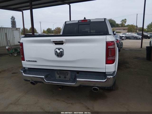 1C6RREJM5LN256760 RAM 1500 Laramie 4x2 5&#039;7 Box