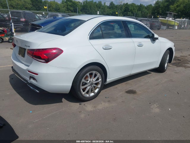 Aukcja sprzedaży 2019 Mercedes-benz A 220 4matic, vin: WDD3G4FB2KW020975, numer aukcji: 45978434