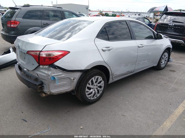 Toyota COROLLA LE 2017 5YFBURHE9HP723008 Image 4