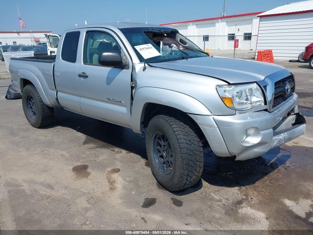 Продажа на аукционе авто 2011 Toyota Tacoma Base V6, vin: 5TFUU4ENXBX017478, номер лота: 45978454