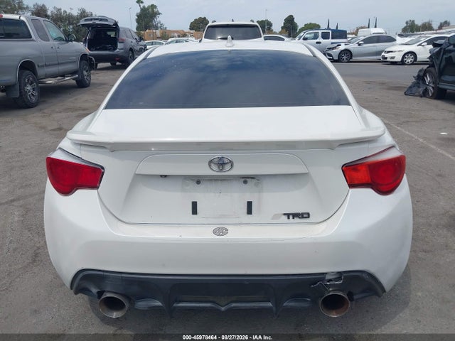 2017 Toyota 86 მანქანა იყიდება აუქციონზე, vin: JF1ZNAA12H8702359, აუქციონის ნომერი: 45978464