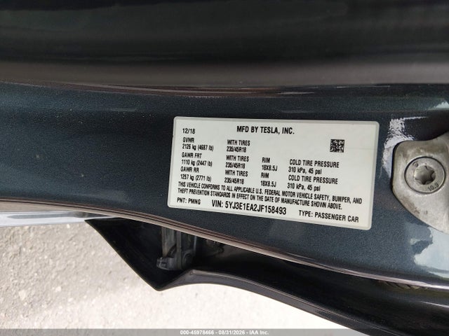 Tesla Model 3 Long Range/mid Range 2018 5YJ3E1EA2JF158493 Image 9
