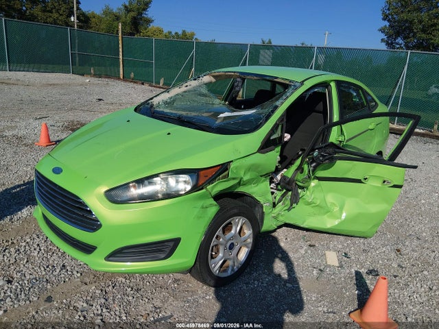 Продажа на аукционе авто 2015 Ford Fiesta Se, vin: 3FADP4BJ5FM190187, номер лота: 45978469