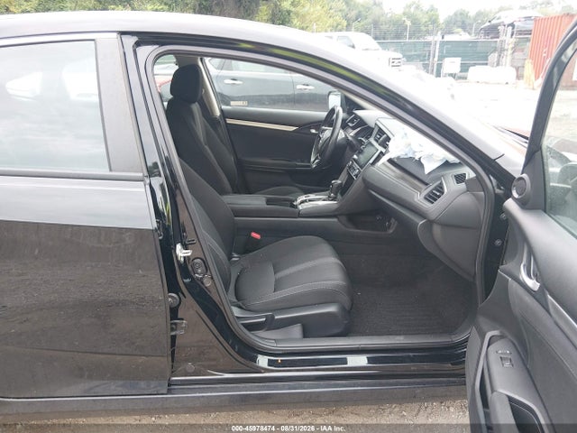 Продажа на аукционе авто 2019 Honda Civic Ex, vin: 19XFC1F30KE214716, номер лота: 45978474