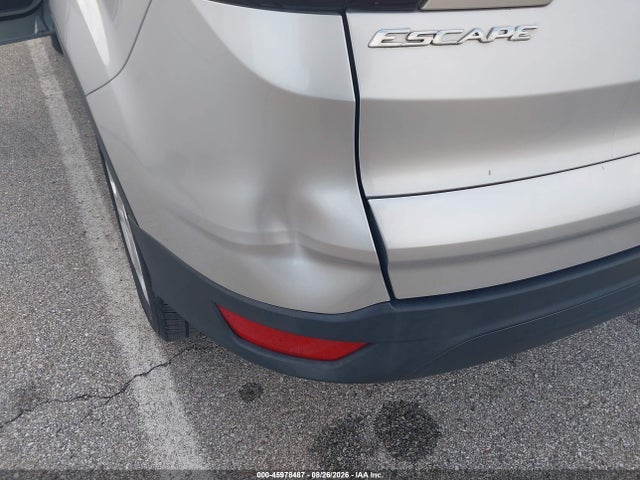 2019 Ford Escape S მანქანა იყიდება აუქციონზე, vin: 1FMCU0F7XKUB38478, აუქციონის ნომერი: 45978487