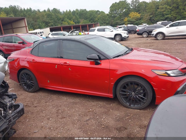 45978488 :رقم المزاد ، 4T1K61AK5NU007065 vin ، 2022 Toyota Camry Xse مزاد بيع