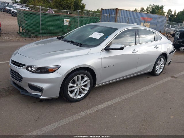 Chevrolet MALIBU LT 2018 1G1ZD5ST4JF117071 Image 2